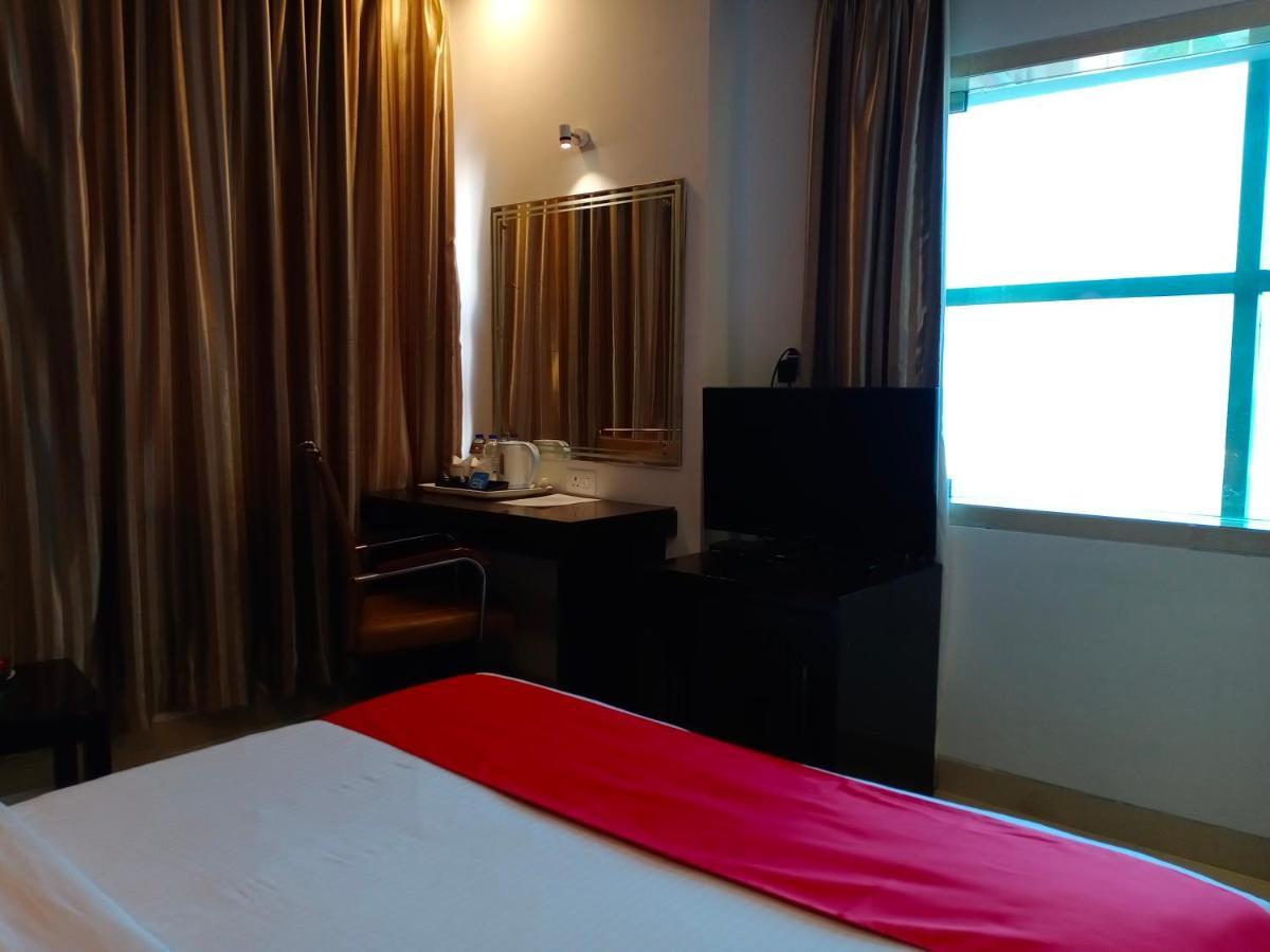 Hotel Supreme Visakhapatnam Extérieur photo